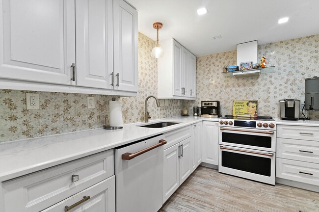 Photo - 2840 S Ocean Blvd Unidad 109