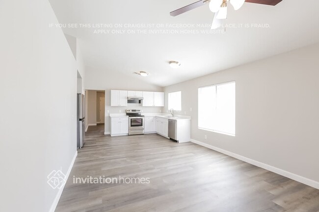 Photo - 8647 W Mariposa Dr