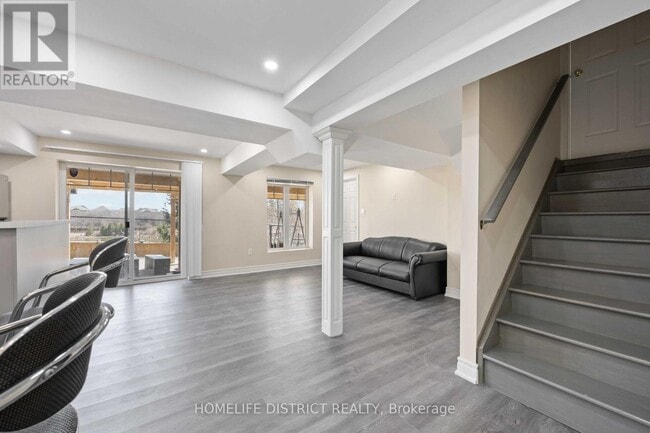 Photo - 7 Mosley Ave.