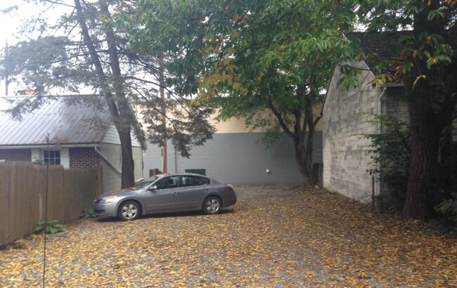 Photo - 266 Philadelphia Ave Unidad 1