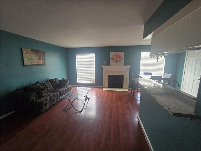 Photo - 2626 Holly Hall St Unidad 2626 Holly Hall Street