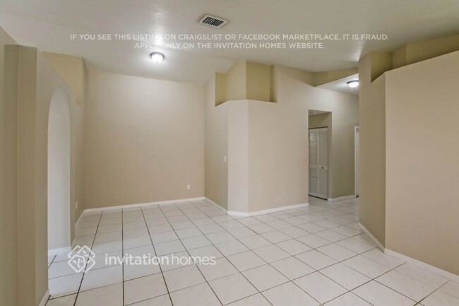 1365 SW 106th Ave