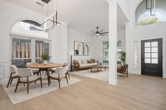 Photo - 7620 Worthing St