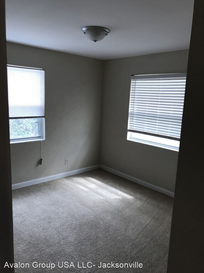 Photo - 3 br, 2 bath House - 5433 Oliver street S