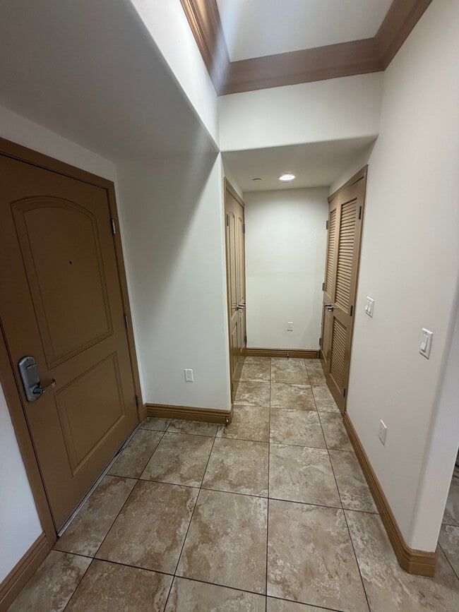 17825 Devonshire St Unidad 308