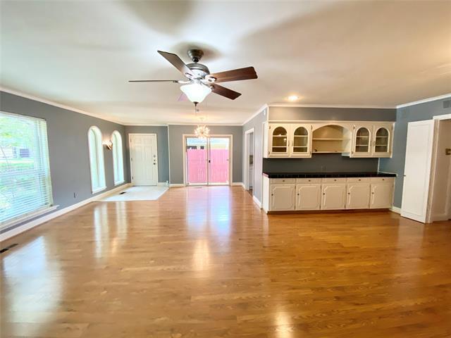 Photo - 13318 Southview Ln