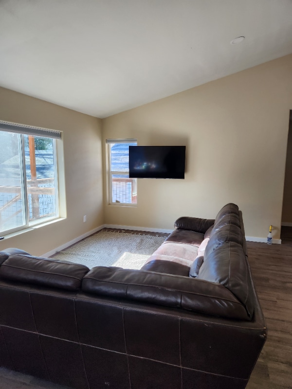 Photo - 974 SE Roberts Ave