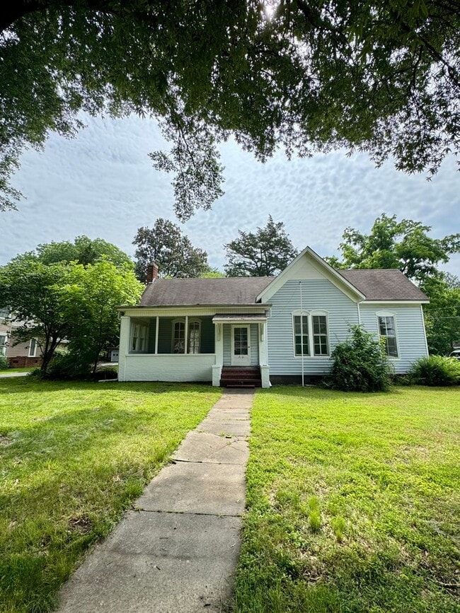 Beautiful 3-Bedroom, 2-Bath Home in Desira... - Beautiful 3-Bedroom, 2-Bath Home in Desira...