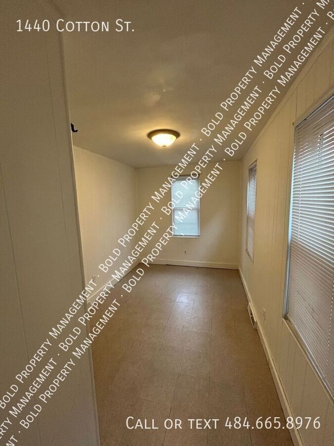 Photo - 1440 Cotton St