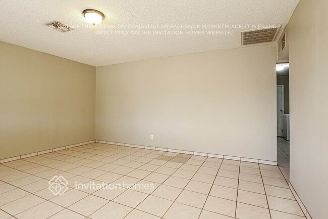 Photo - 3808 W Glendale Ave