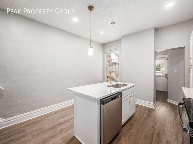 Photo - 1238 S Washington Ave