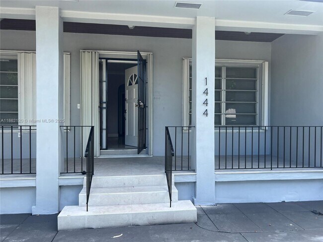 Photo - 1444 NW 38th St Unidad 1444