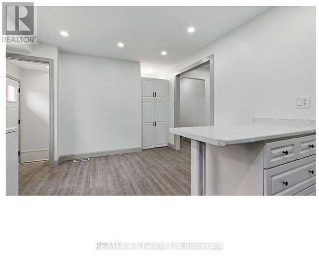 Photo - 197 Atkinson Blvd