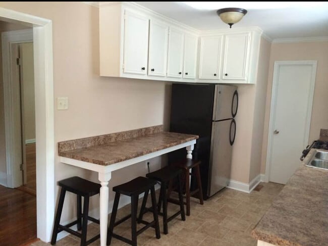 Photo - 217 E Richardson Ave Unidad Apartment C