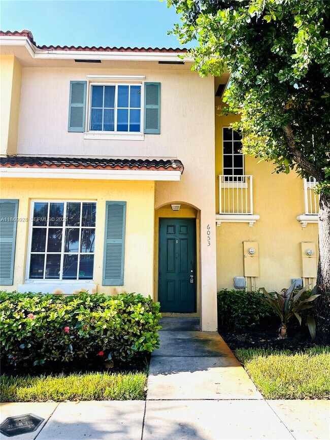 Photo - 6053 SW 19th Pl