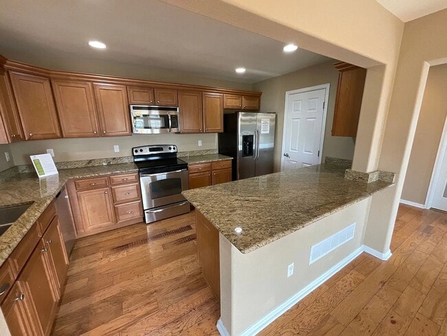Photo - 1380 Bowstring Rd