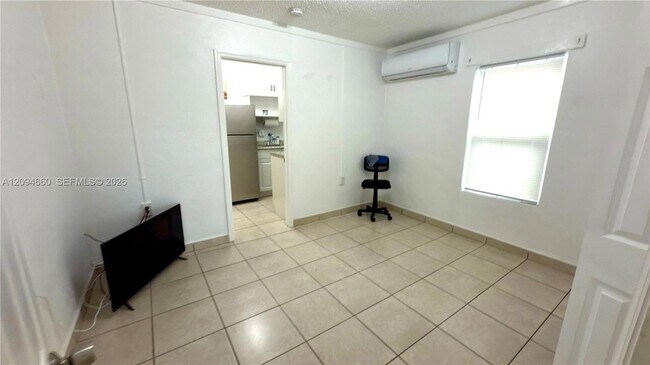 616 SW 8th Ave