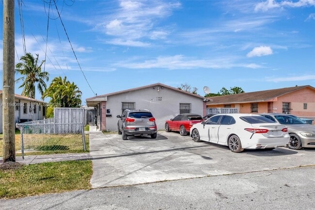 Photo - 11467 SW 215th St Unit 11467