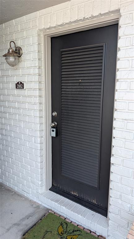 Building Photo - 2882 Plaza Terrace Dr Unit 2882