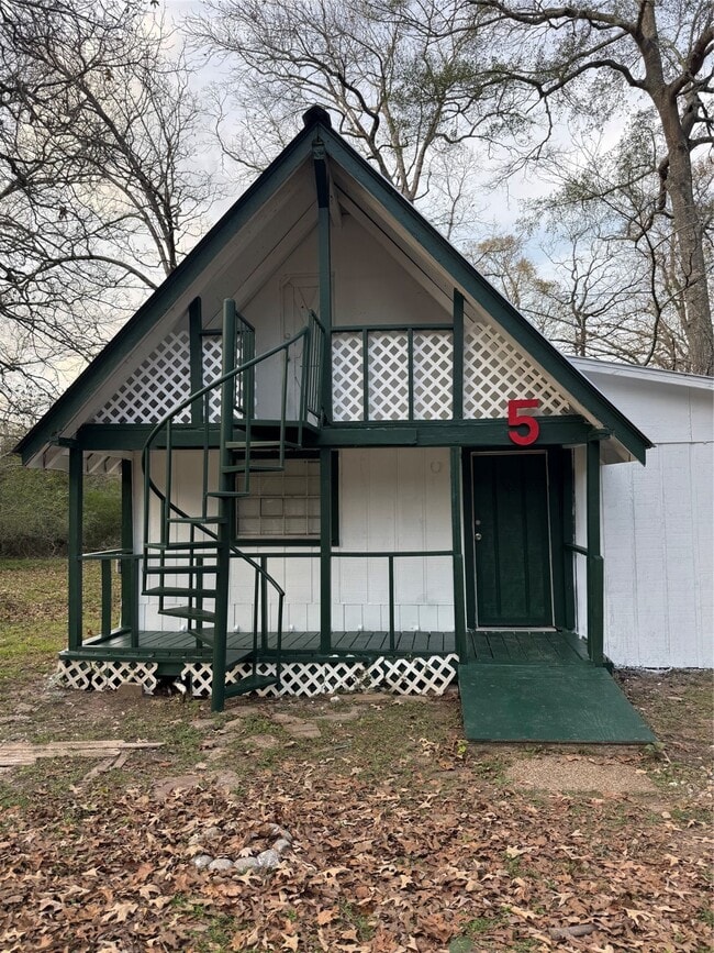 Photo - 900 Mohawk Dr