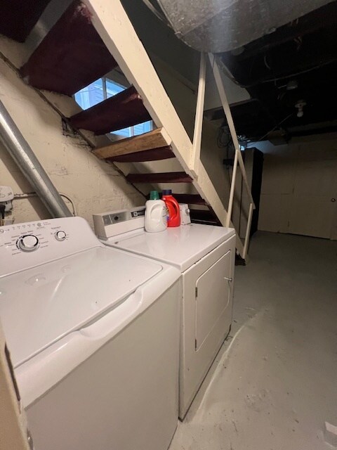 Photo - 518 Monroe St