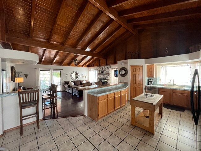 Photo - 2760 Inverness Dr