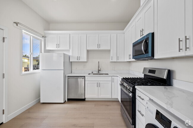 Building Photo - 13312 Lemoli Ave Unit 3257 W 134TH ST  A Rental