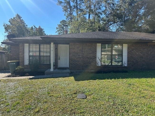 Building Photo - Harmon Creek