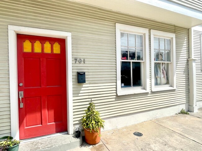 Photo - 701 St Roch Ave Apartment