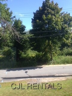 Photo - 27 Evergreen Ave