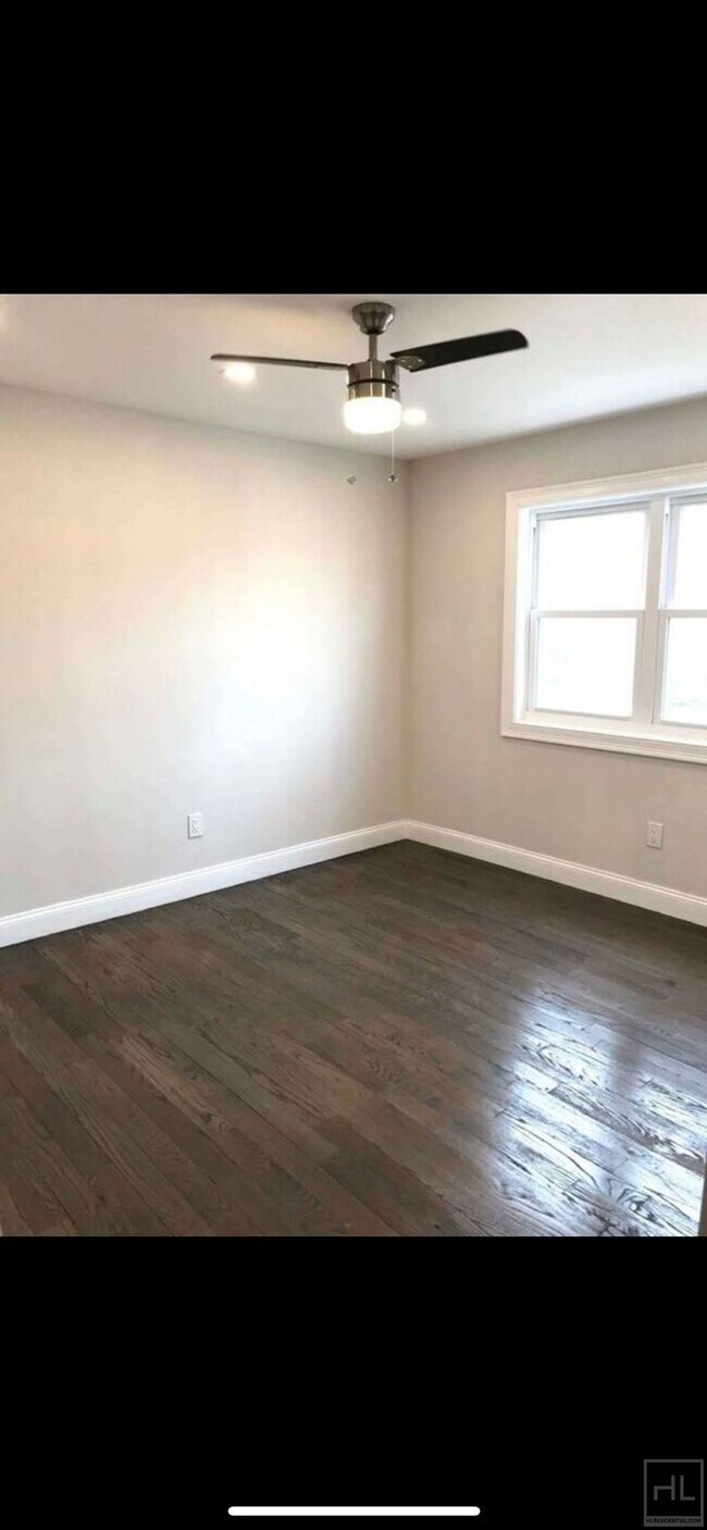 Photo - 14-22-22 Wheatley St Unidad 2