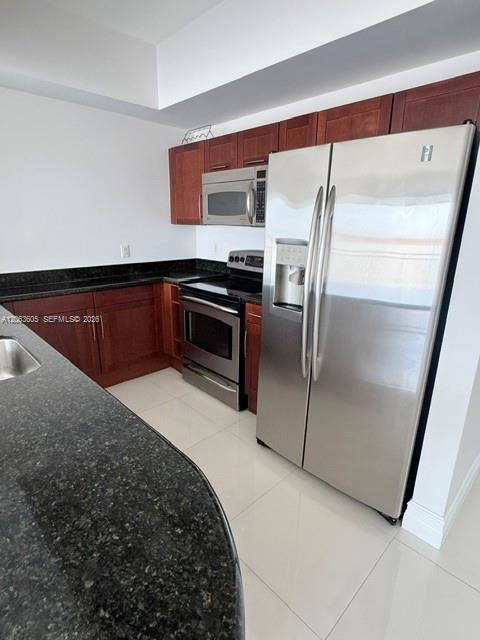7275 SW 90th St Unit C413