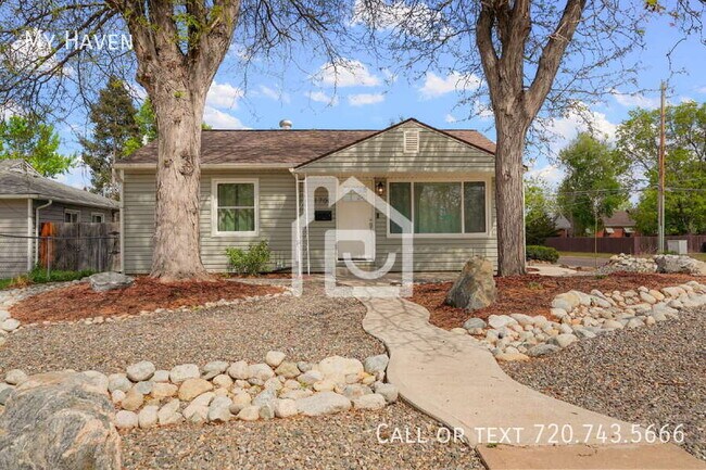 Building Photo - 1700 Willow St