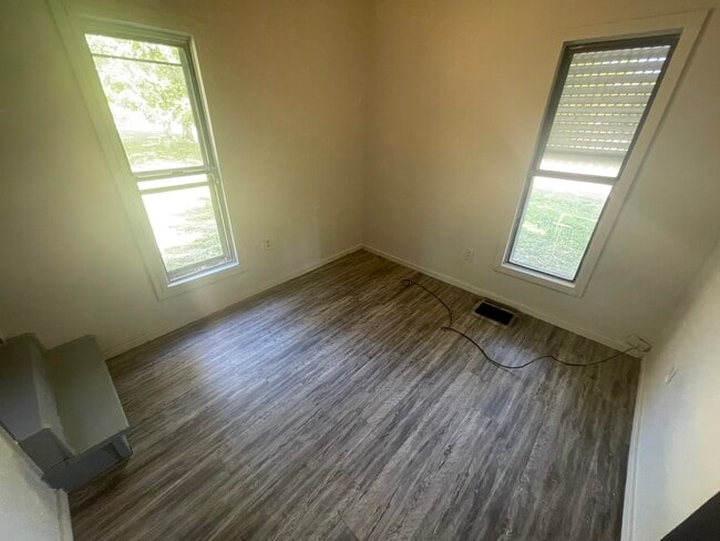 Photo - 102 Elmwood Ave