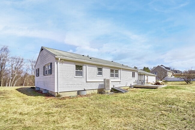 Photo - 60 Overlook Rd