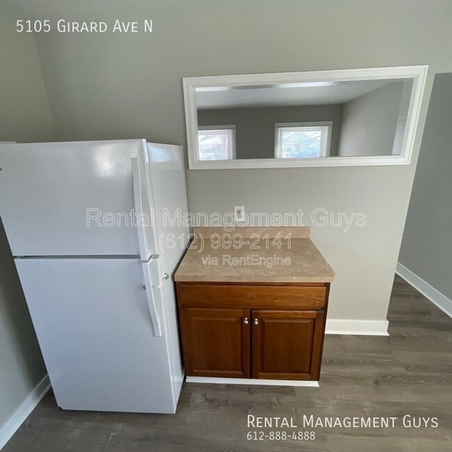 Photo - 5105 N Girard Ave