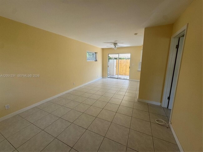 Photo - 2241 Monroe St Unit 1