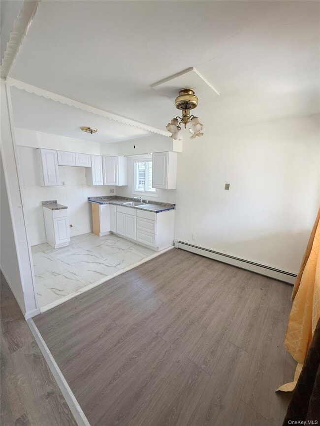 Photo - 69-47 Hillmeyer Ave Unidad 2