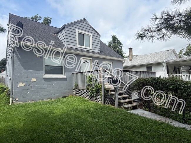 Photo - 1641 Horlacher Ave