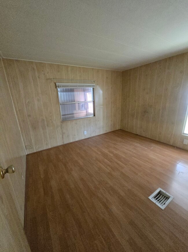 Photo - 1824 Viceroy Ln
