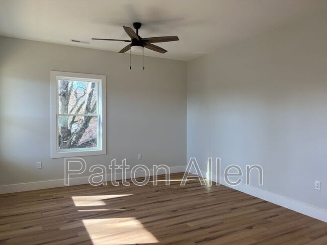 Photo - 25 Nevada Ave Unit 201