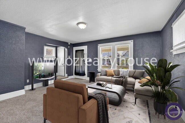 Photo - 2040 Berkshire Pl