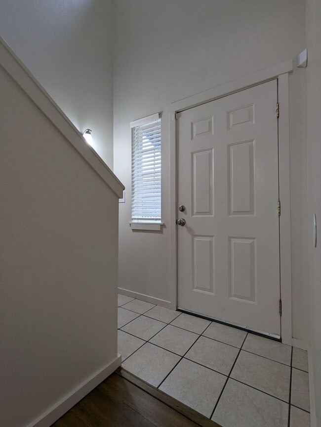 Photo - BishCarlson - 2907-2909 S 9th St Unit 2907