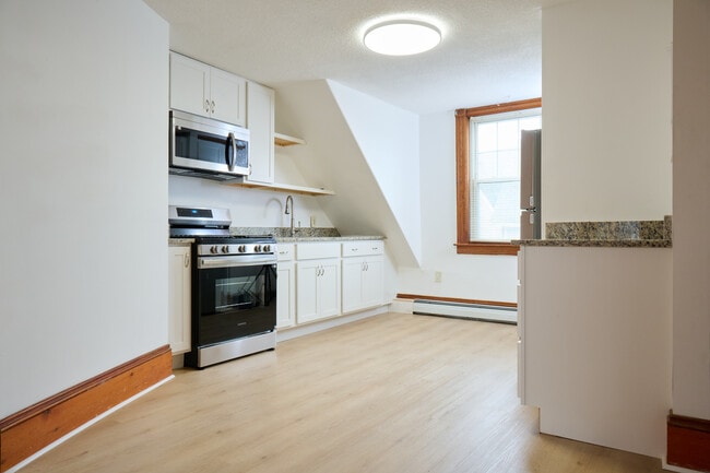 New Kitchen!! - 20 Buzzell St Unit 3