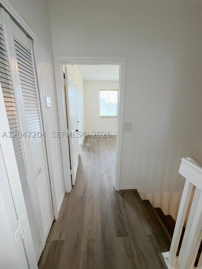 Photo - 6016 NW 116 Pl Unit 406