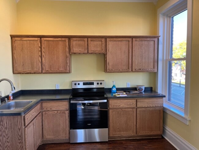 Photo - 201 N Main St Unit 2