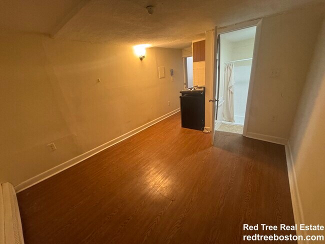 Photo - 49 S Huntington Ave Unit B3