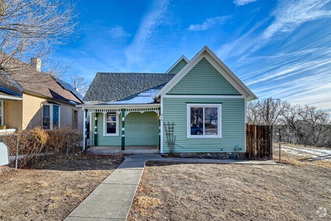 Building Photo - 915 S Cascade Ave Rental