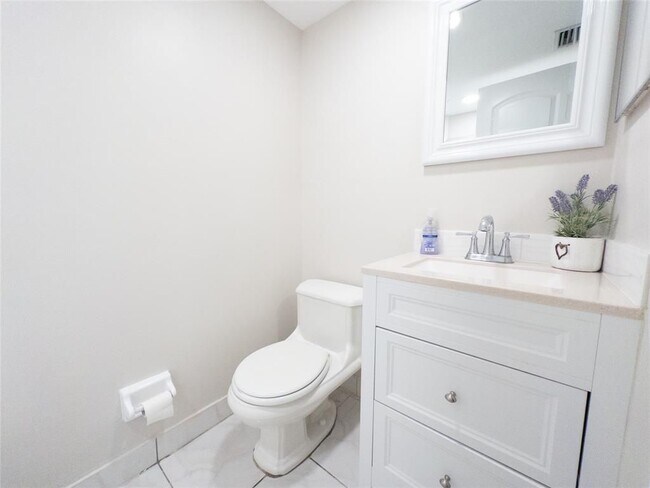 Photo - 3256 NW 104th Ave Unit 115c