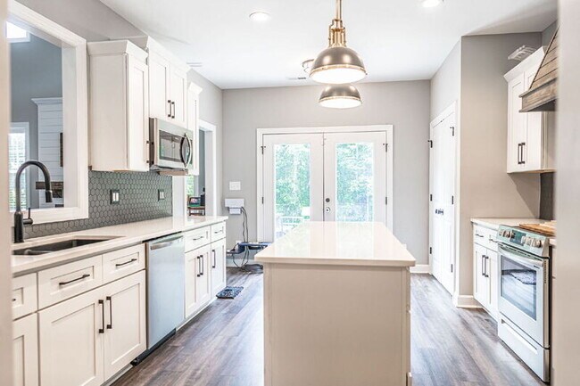 21 solomon Dr